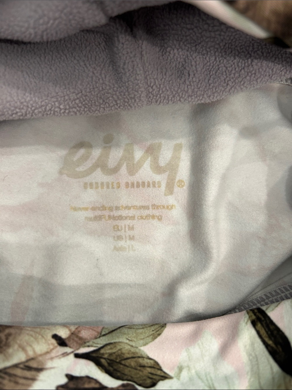 Eive Base Layer - Picture 2 of 2